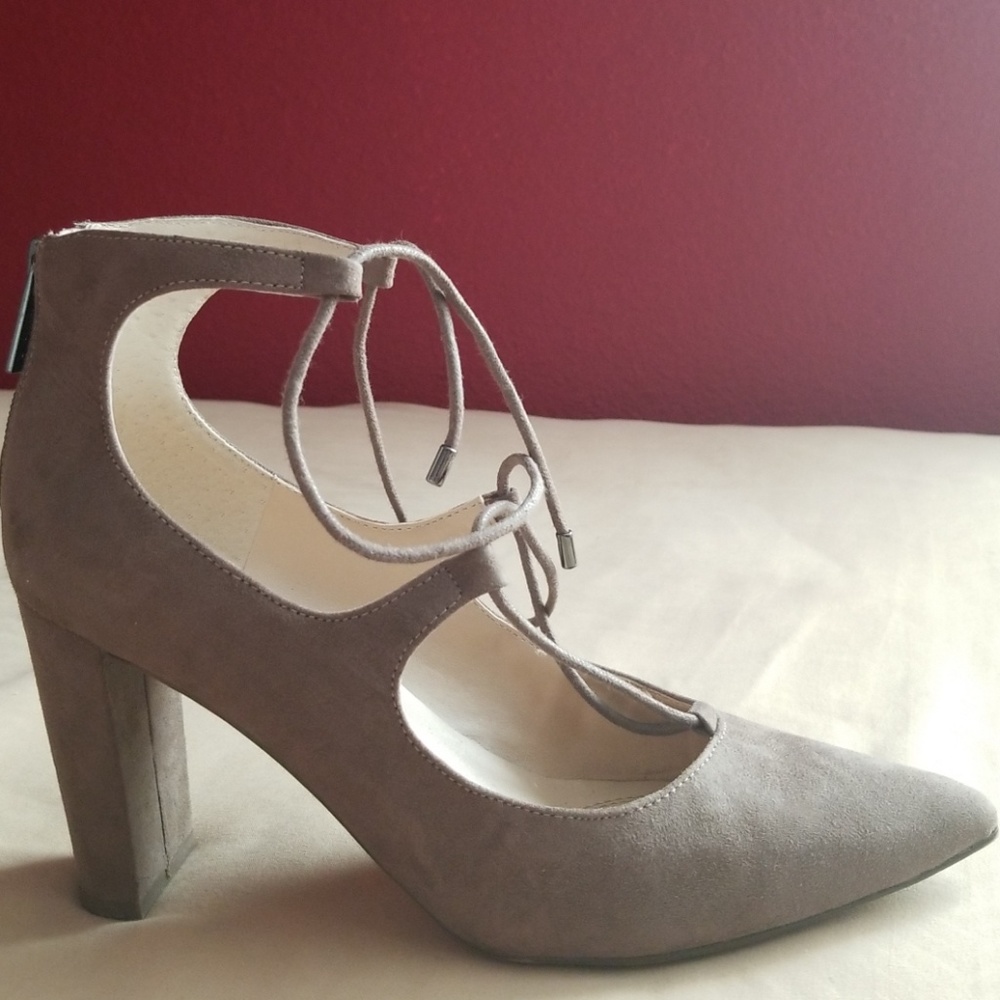 Gorgeous Tan Heels
